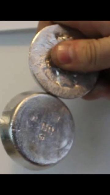 Space मे होने वाली Cold Welding ?? #shorts #spacefacts #factaboutcoldwelding #randomfacts