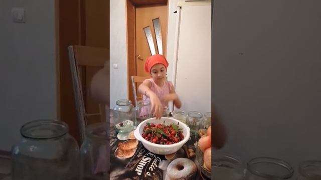 9. Аль-Кілані ДженаВУЛИЦЯ ДИТИНСТВАмолодша категоріяSONG AT HOME