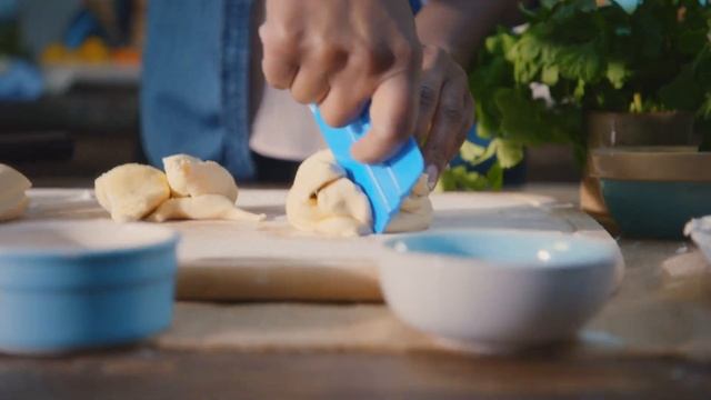 Tomato and Feta Tartlets made with the Kenwood Multipro Sense Food Processor смотреть онлайн