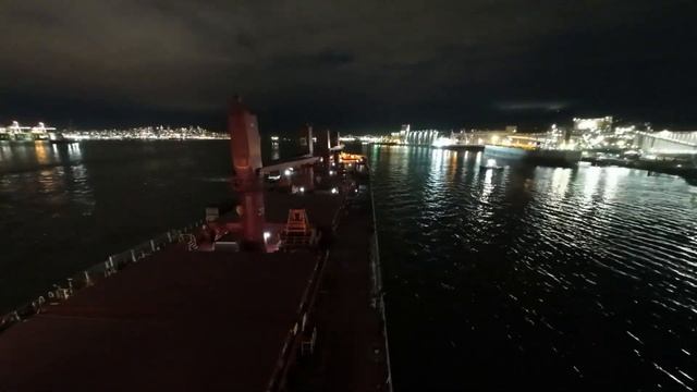 Changing Docks at Neptune смотреть онлайн