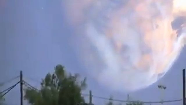 What Is that??? Same planet like earth?? смотреть онлайн