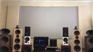 Сравнительное прослушивание dynaudio special forty & Nat Speak black comet mini.
