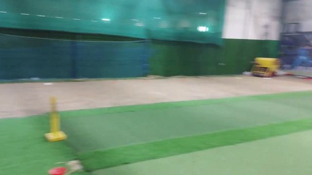 CRICKET MATCH Vlog - 5 Saal Baad Ground Par Vapsi😎 🤏Ho Gayi Ladai👿 | Sufiyan Vlog смотреть онлайн