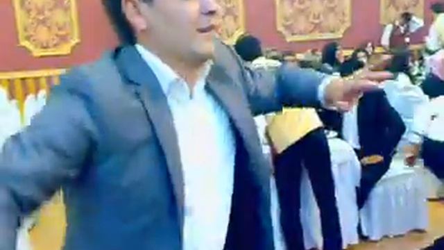 kamran ve elmar toyda смотреть онлайн