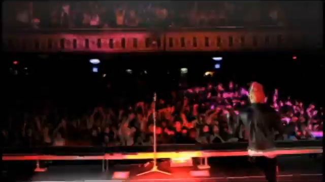 30 Seconds to Mars Closer to the EdgeThis is War.avi