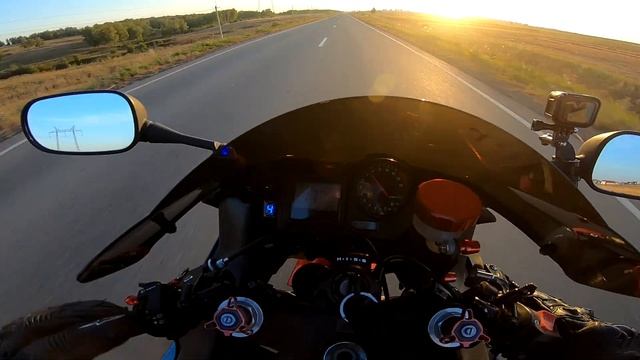 Покатушки на СПОРТБАЙКЕ Honda CBR | Самый лучший контент на мотоканале BRider смотреть онлайн