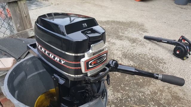 1970 Mercury 7.5 HP Paint Job смотреть онлайн