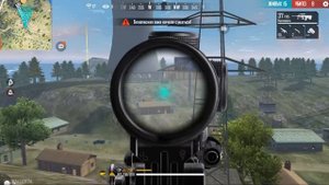 БОТ В ШТАНАХ АНГЕЛА БЕРЕТ ТОП 1 В FREE FIRE!