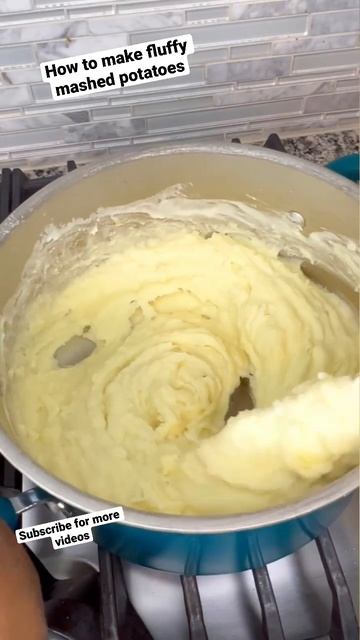 Creamy Mashed potatoes | Fluffy mashed potatoes #mashedpotatorecipe #shorts #fluffy смотреть онлайн