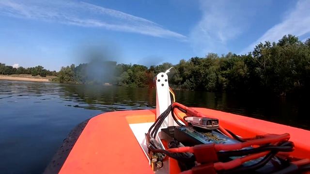 Sirius 600 RC Luftkissenboot Hovercraft gekentert смотреть онлайн