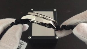 Amazing Diver for under $200! – Orient Kano RA-AA0011B19B (Quick Unbox)