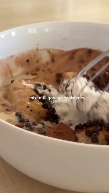 brownie batter matcha bites 🍵 #matcha #matcharecipes #matchagirl смотреть онлайн