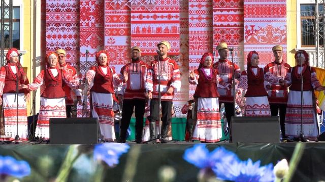 Концерт Заслуженного любительского коллектива РБ ансамбля песни и танца «Полесские зори» (г. Пинск) смотреть онлайн