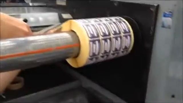 Контрольно перемоточная машина PRATI TC 400 Нарезка рулона с самоклеящимися этикетками вдоль и нам смотреть онлайн