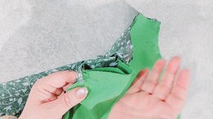 КРАСИВЫЙ ПЛЕЧЕВОЙ ШОВ НА ИЗДЕЛИЯХ С ПОДКЛАДОМ...
