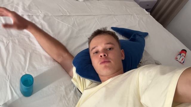 Вилла на Бали за 8500 рублей. Вкусные завтраки. Игра в фифу. смотреть онлайн