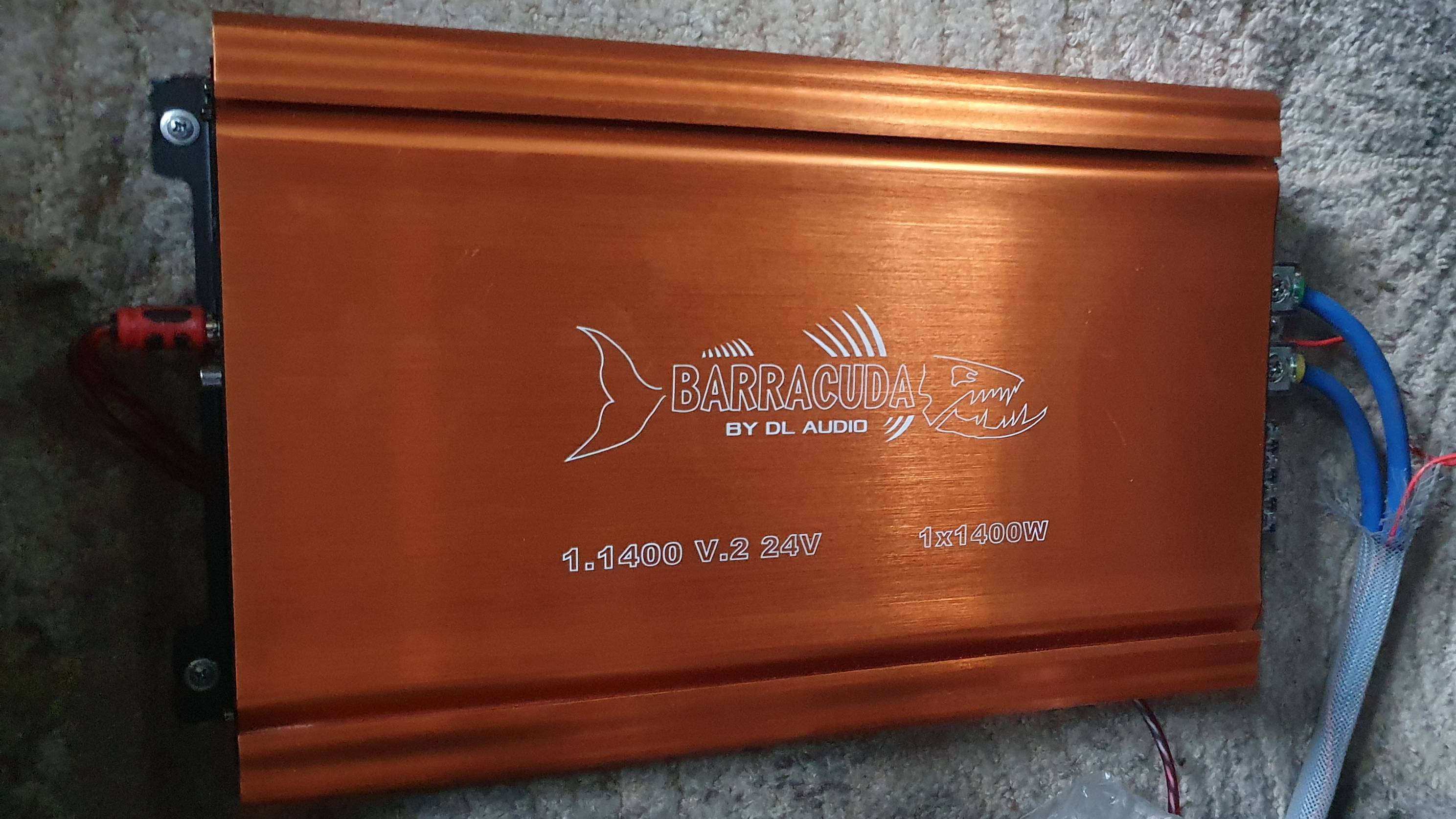 Распаковка, обзор и установка моноблока "Barracuda 1.1400 V2" 24V в грузовой автомобиль Scania. смотреть онлайн