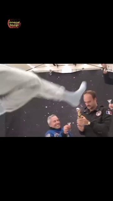 astronaust  और उनक दवर use क जन वल objects  space  म कय तरत रहत ह shorts