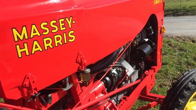 Massey 6 Zylinder Diesel Traktor Restauriert смотреть онлайн