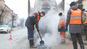 В Серпухове проводится ямочный ремонт по новой технологии литого асфальта