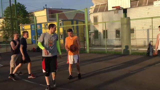 Завод против 6-х школьников смотреть онлайн