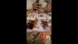 расклад От чего нужно очиститься и освободиться в лунное затмение