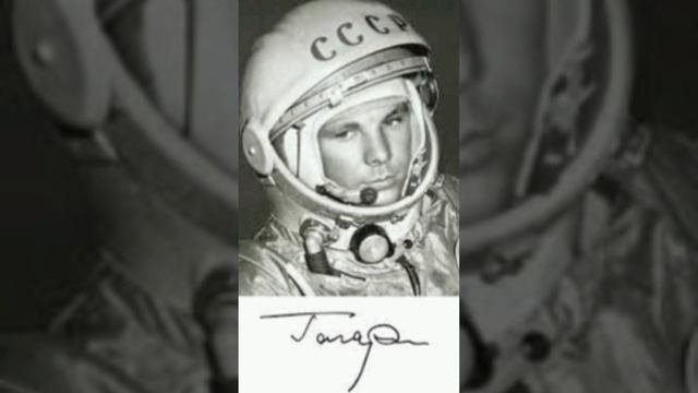 Наш дом 15 этажей. Посвящается стране которой больше нет.