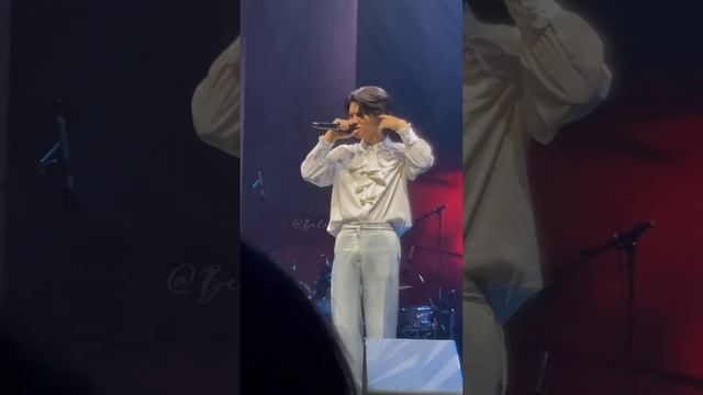 Jeff Satur🪐Slow Dancing In The Dark🖤 230218🇸🇬Live On Saturn SG Day1⃣️ смотреть онлайн