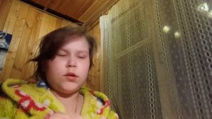 проверяю тетради по русскому языку мы писали диктант ... 🥰📝