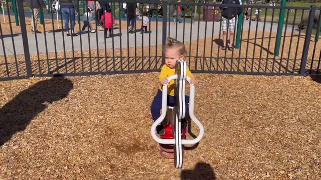 Классная детская площадка! смотреть онлайн