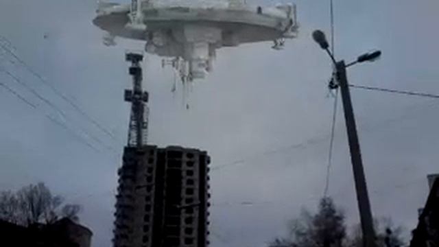 НЛО в Харкове WTF!!!! смотреть онлайн