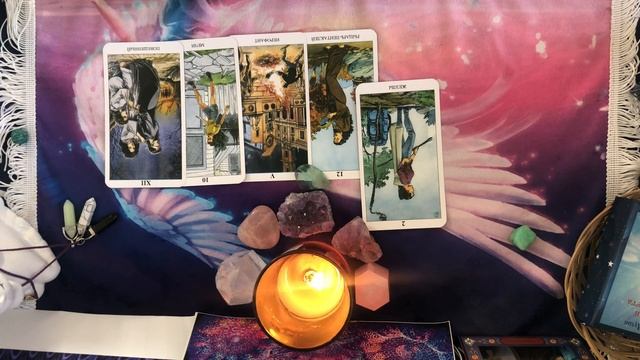 С чем работать в предверии Полнолуния ?(необычного полнолуния 🤩).Расклад смотреть онлайн