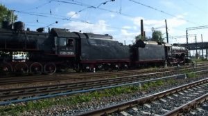 Электровоз ВЛ10 и Паровозы.