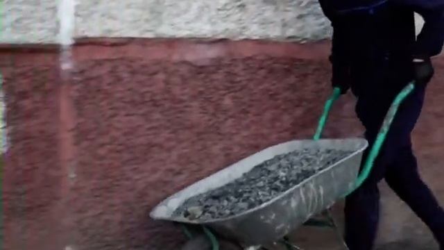 Продолжаются работы в рамках проекта «Комфортная городская среда» смотреть онлайн