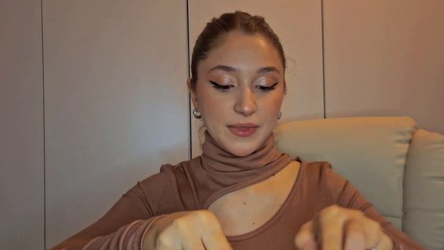 Секреты моей сумки: что я ношу с собой каждый день и зачем мне такая большая сумка ? смотреть онлайн