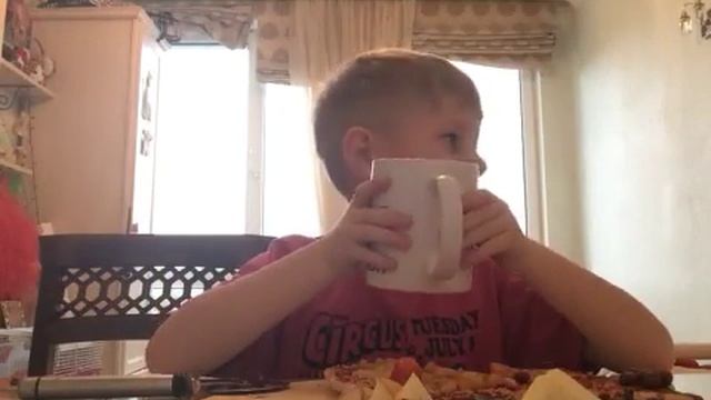 Мы едим пиццу 2 часть смотреть онлайн