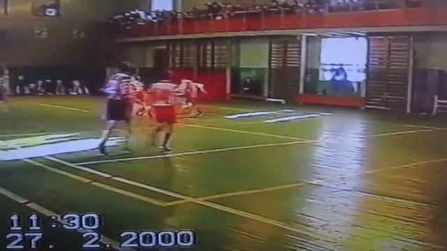 "Вымпел"Королев-1987г. в Открытом Первенстве Москвы по мини-футболу в сезоне 2000г. смотреть онлайн