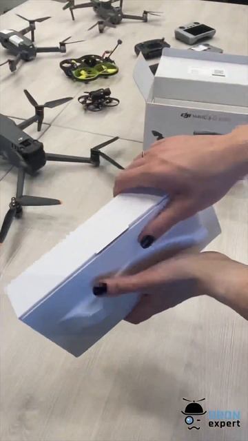 Распаковка DJI Mavic 3 Classic 🔥 смотреть онлайн