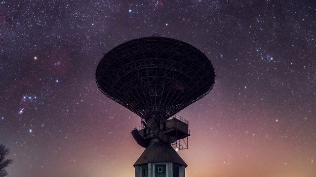 «Artifact of the past» by Anton Komlev смотреть онлайн