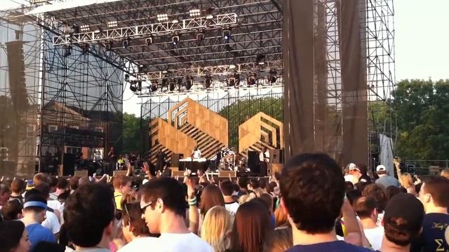 Passion Pit DJ Set at Governors Ball Music Festival смотреть онлайн