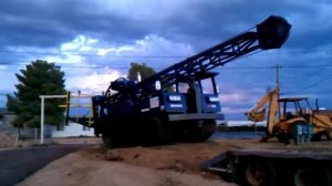 LF-70 Core Drill mounted on Marooke Carrier