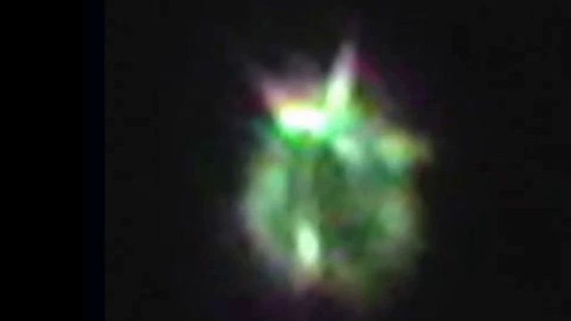 Re-edit: Fantastic star-like UFO over Berlin March 9th, 2010 filmed by weisskopfseeadler3