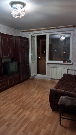 Сдам квартиру однокомнатную ул.  Стартовая дом 7.МОГУ СДАТЬ ПО МЕСЯЦАМ ТОГДА СУММА ЗА МЕСЯЦ БУДЕТ 70