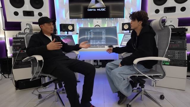 Иду в гости к Амирчику. Про переезд в Москву, тюрьму, родителей и планы на будущее смотреть онлайн