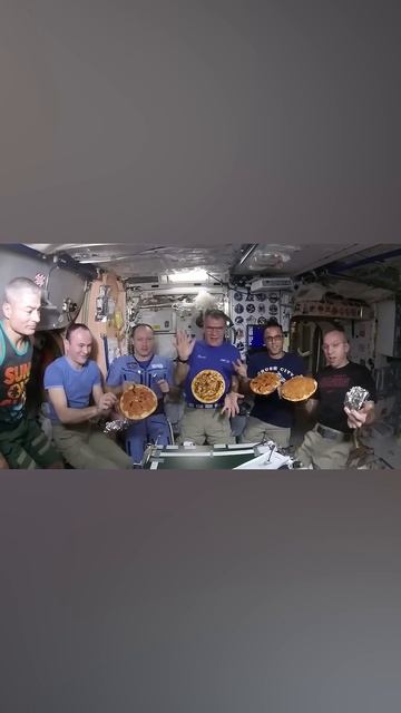 Как попасть в космос? смотреть онлайн