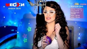 Плачет девушка в автомате — Евгений Осин | МЕСХИСТРИМ