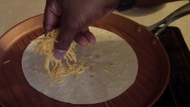 Induction cooktop Cheesy Chicken Quesadillas cast iron grill pan FIRST TIME смотреть онлайн