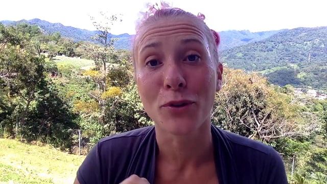 Why I Eat Raw Honey Every Day - 5 Mind-Blowing Benefits! смотреть онлайн