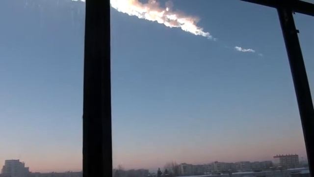 Meteorit v CHelyabinske смотреть онлайн