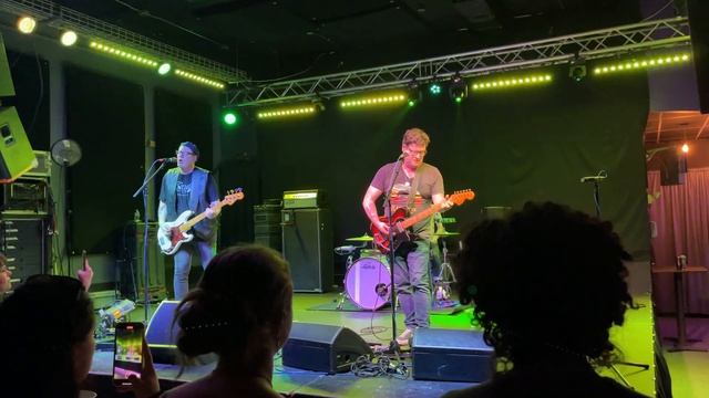 3/18/2022 SAINT JOE ON THE SCHOOL BUS - Marcy Playground LIVE at Debonair Music Hall, Teaneck, NJ смотреть онлайн